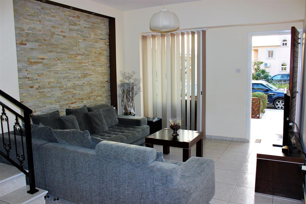 Diana Townhouse *